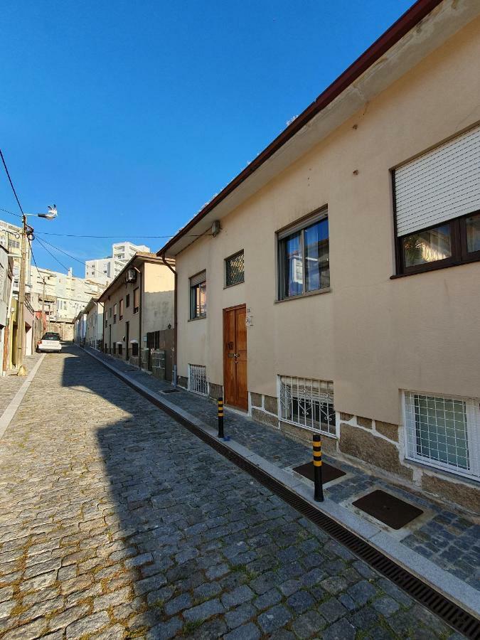 Отель Ninho Jardim Do Morro Вила-Нова-ди-Гая Экстерьер фото